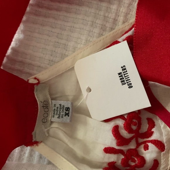 Embroidered Cotton Tank Top - Picture 6 of 7
